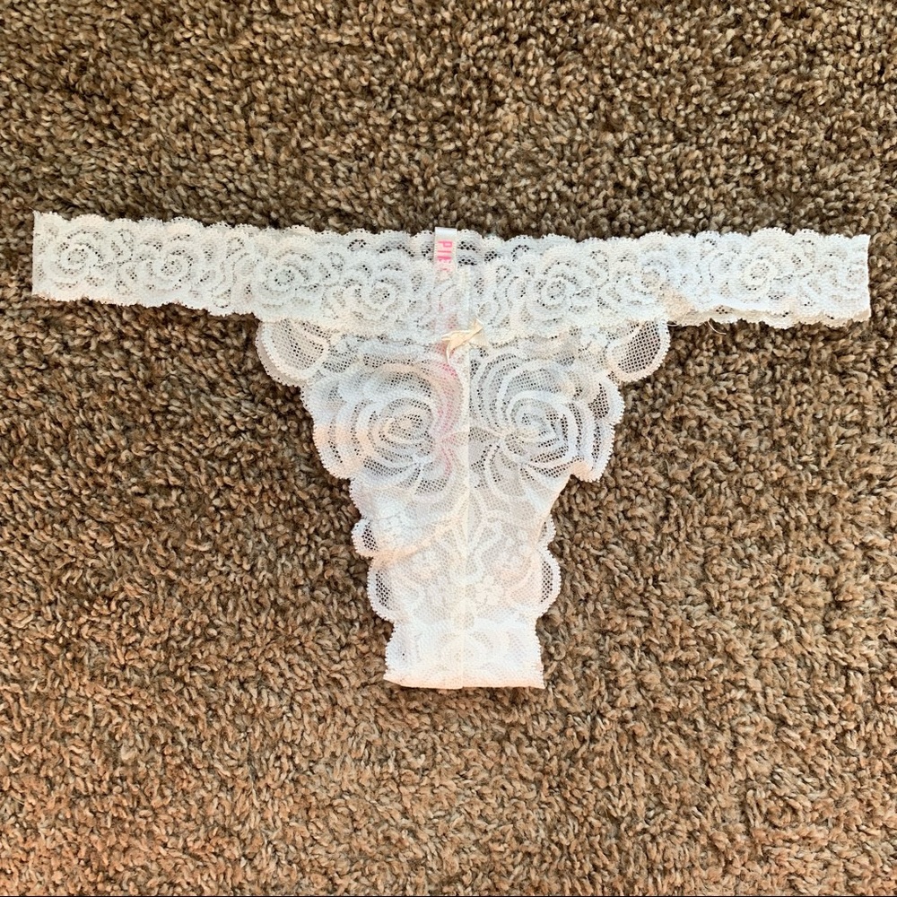 NWOT 2014 Victoria Secret Pink Rose Lace Mini Cheekster Thong S